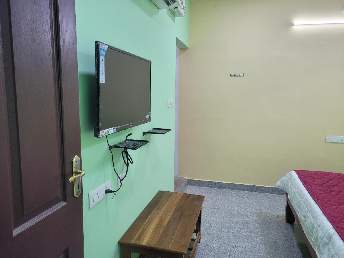 French Park Inn Пондичерри Экстерьер фото